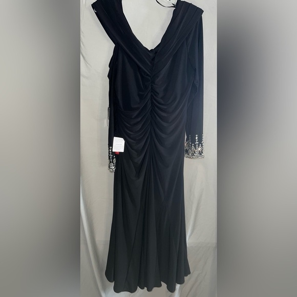 Mac Duggal 26485 NWT FOLDOVER LONG SLEEVE JEWELED MIDI DRESS - Picture 4 of 10